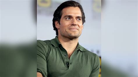 henry cavill tudor nudo|Find Out Why Henry Cavill Had to Apologize for an Erection .